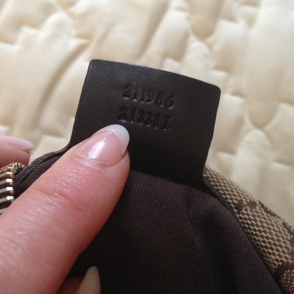 Auth GUCCI HORSE-BIT HOBO -LARGE SIZE TOTE 👜 Now Available to sell!!!! - Picture 5 of 8